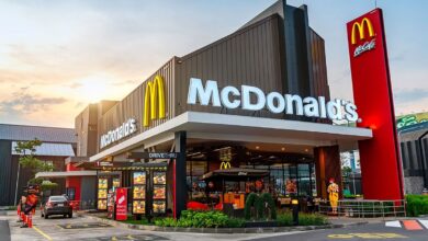 mcdonald's worker reveals customers who greet them may be ignored